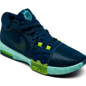 NIKE LeBron James Wintness VIII Men's Basketball Sneakers Size 18 NEW